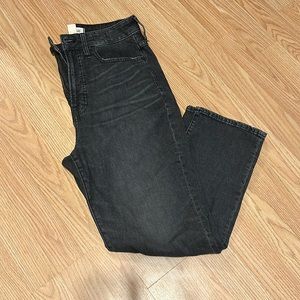 Madewell - The curvy perfect vintage jean. Size 28, excellent used condition!